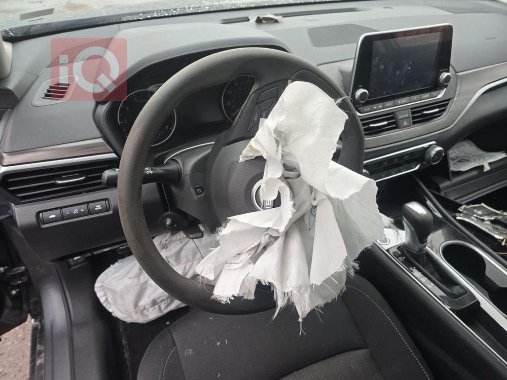 نيسان ألتيما